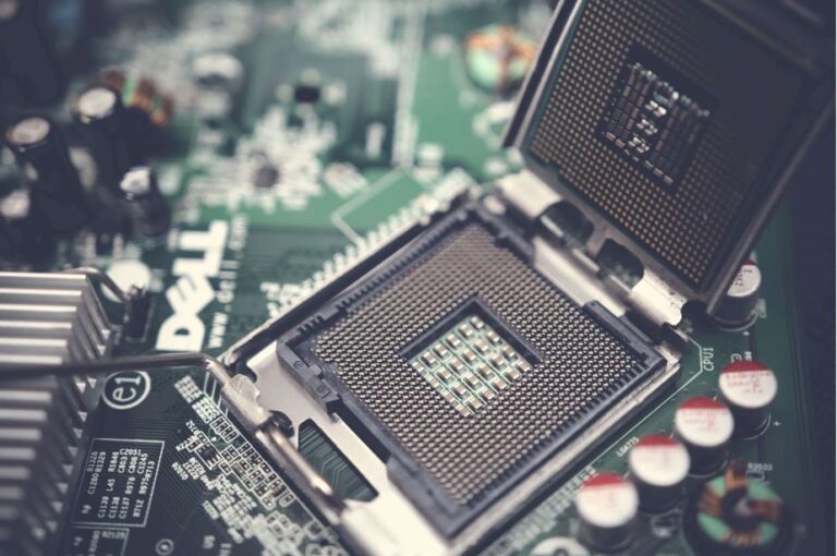 Google Tensor Chip Vs Qualcomm processor! Here are 6 big Diffrence